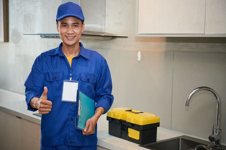 Blue Star AC Service in Ernakulam | Repair, Installation & Gas Filling